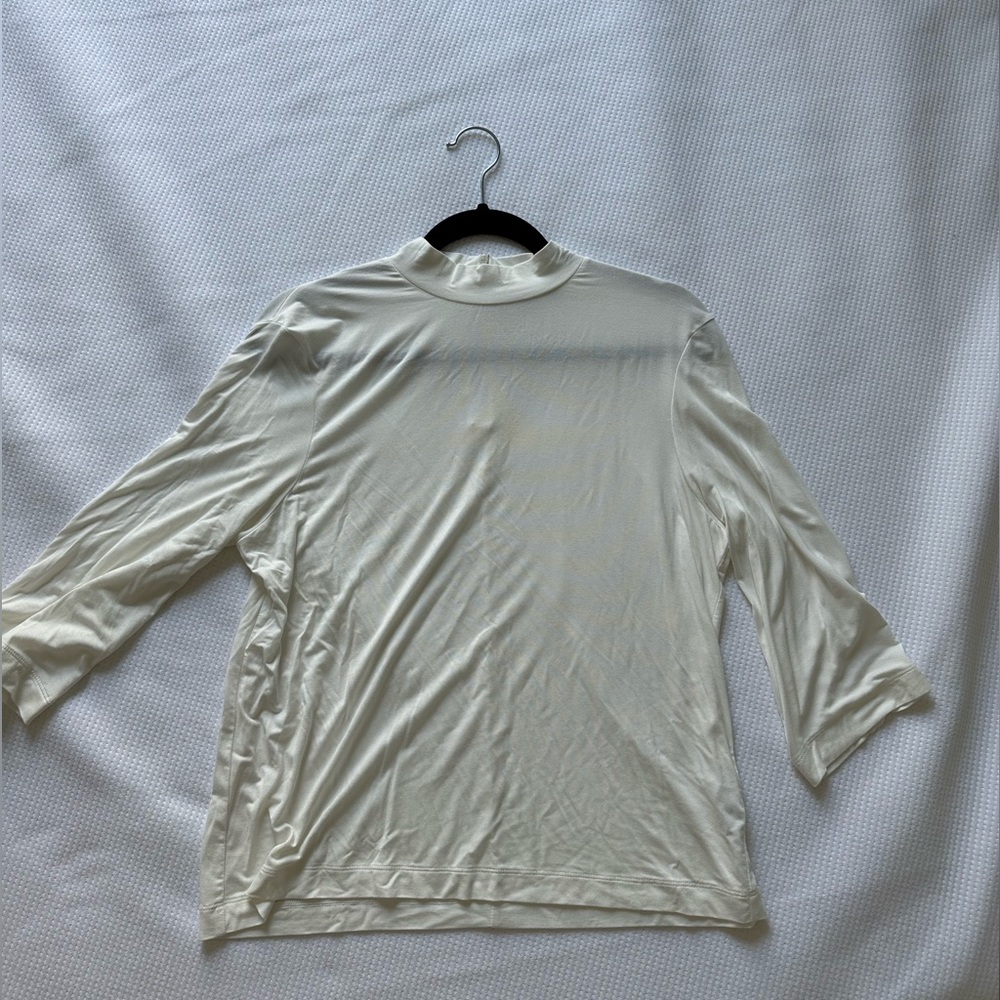 Vince white mock neck elbow-length blouse